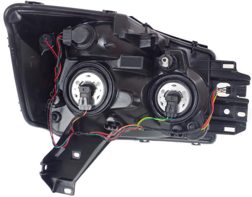 Driver Side Halogen Headlight for Nissan Titan 2004-2007 B6379