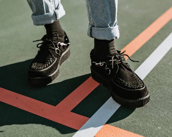 Black Suede Low Creeper H34467