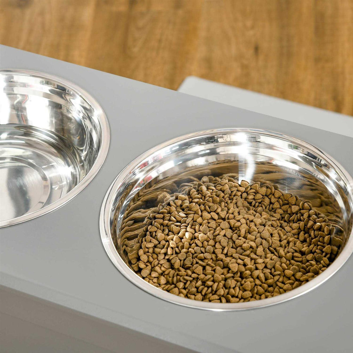 Raised Pet Feeding Station with 2 Stainless Steel Bowls Z107843