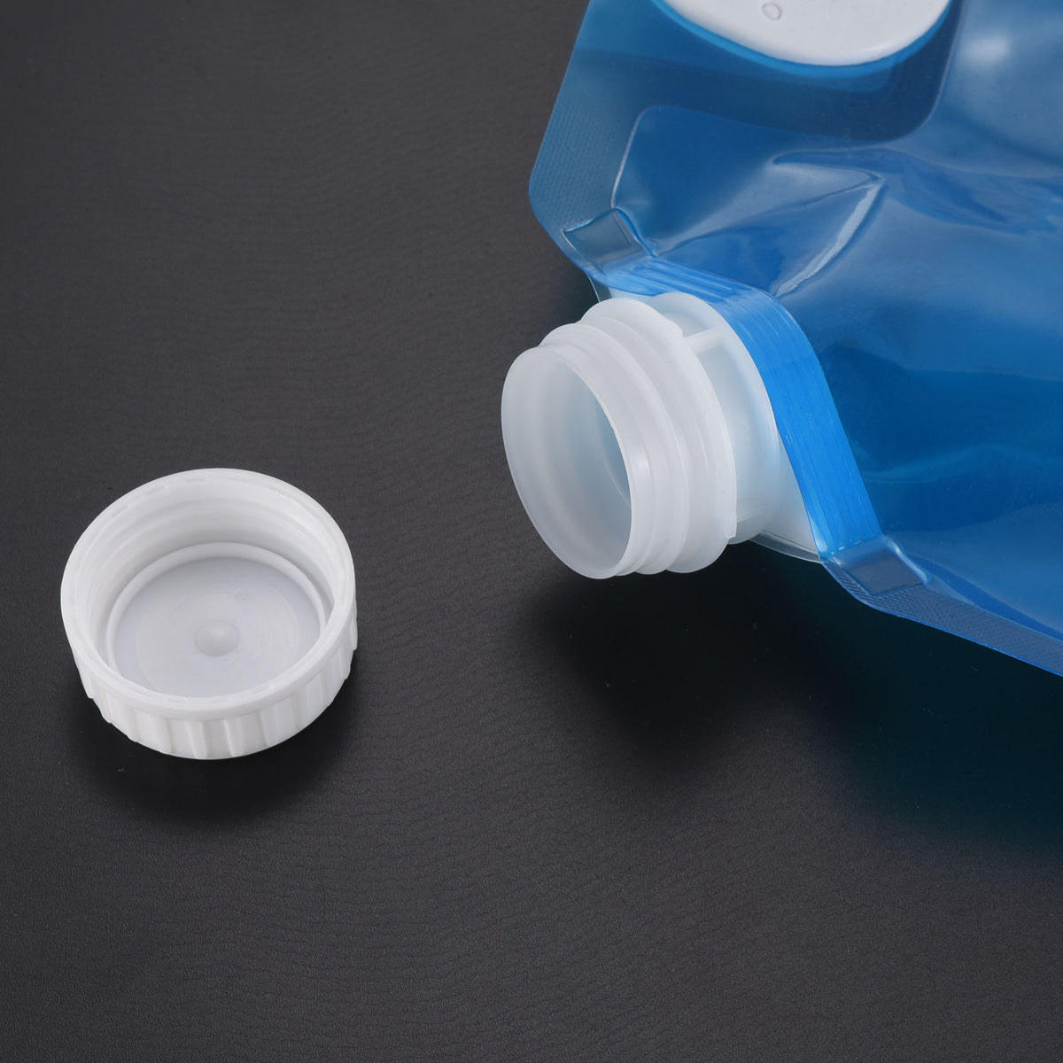 5L Collapsible Water Container Bag with Spigot, 3 Pack Blue U530208