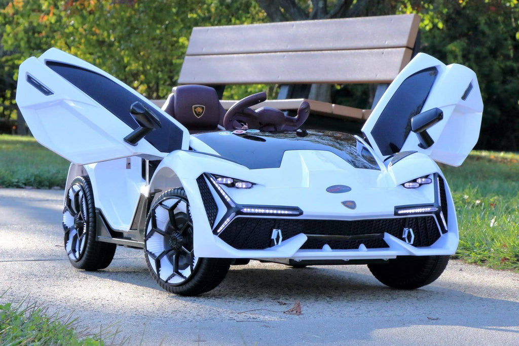 White 12V Kids Ride on Car with Remote P152
