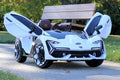 White 12V Kids Ride on Car with Remote P152