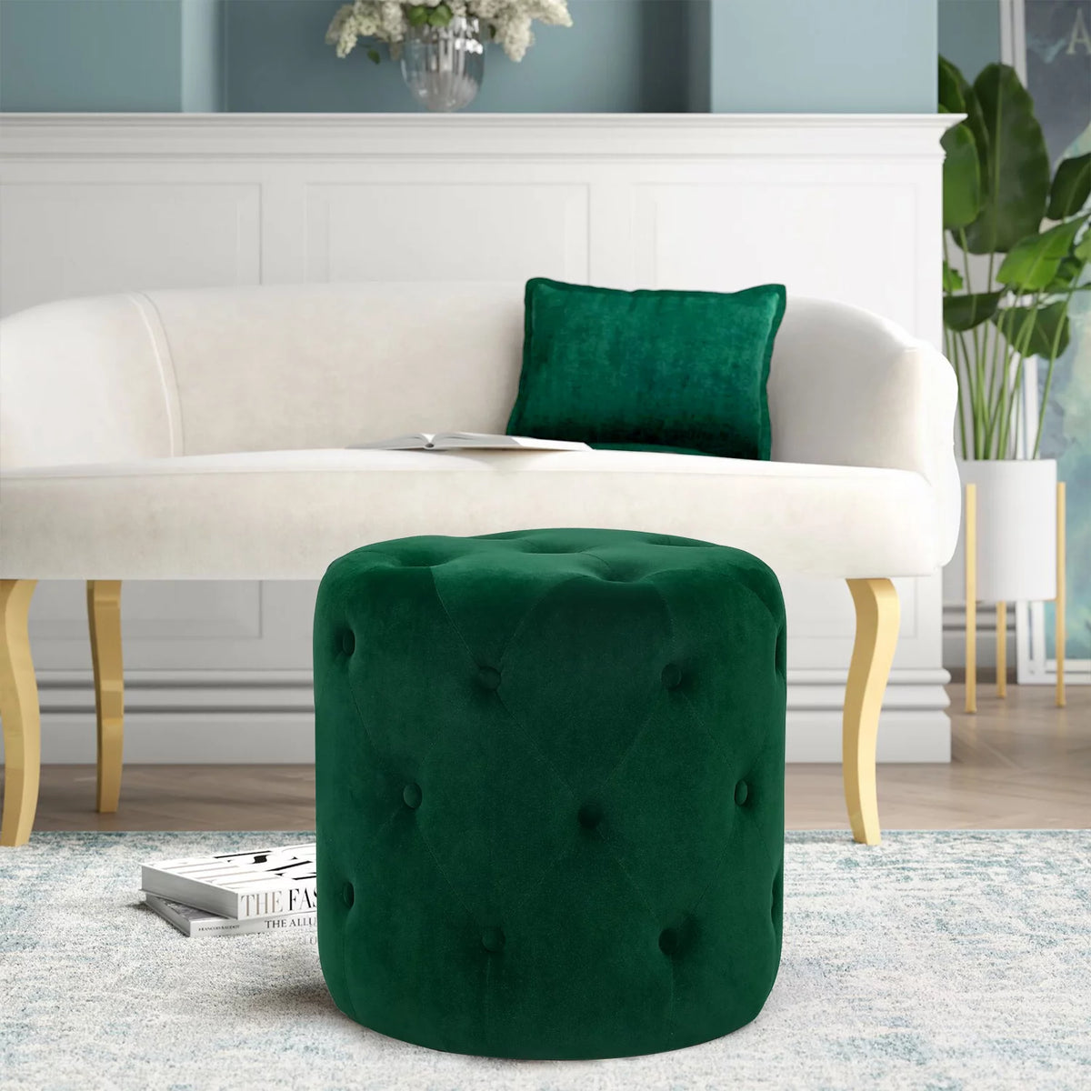 Round Velvet Ottoman I5938