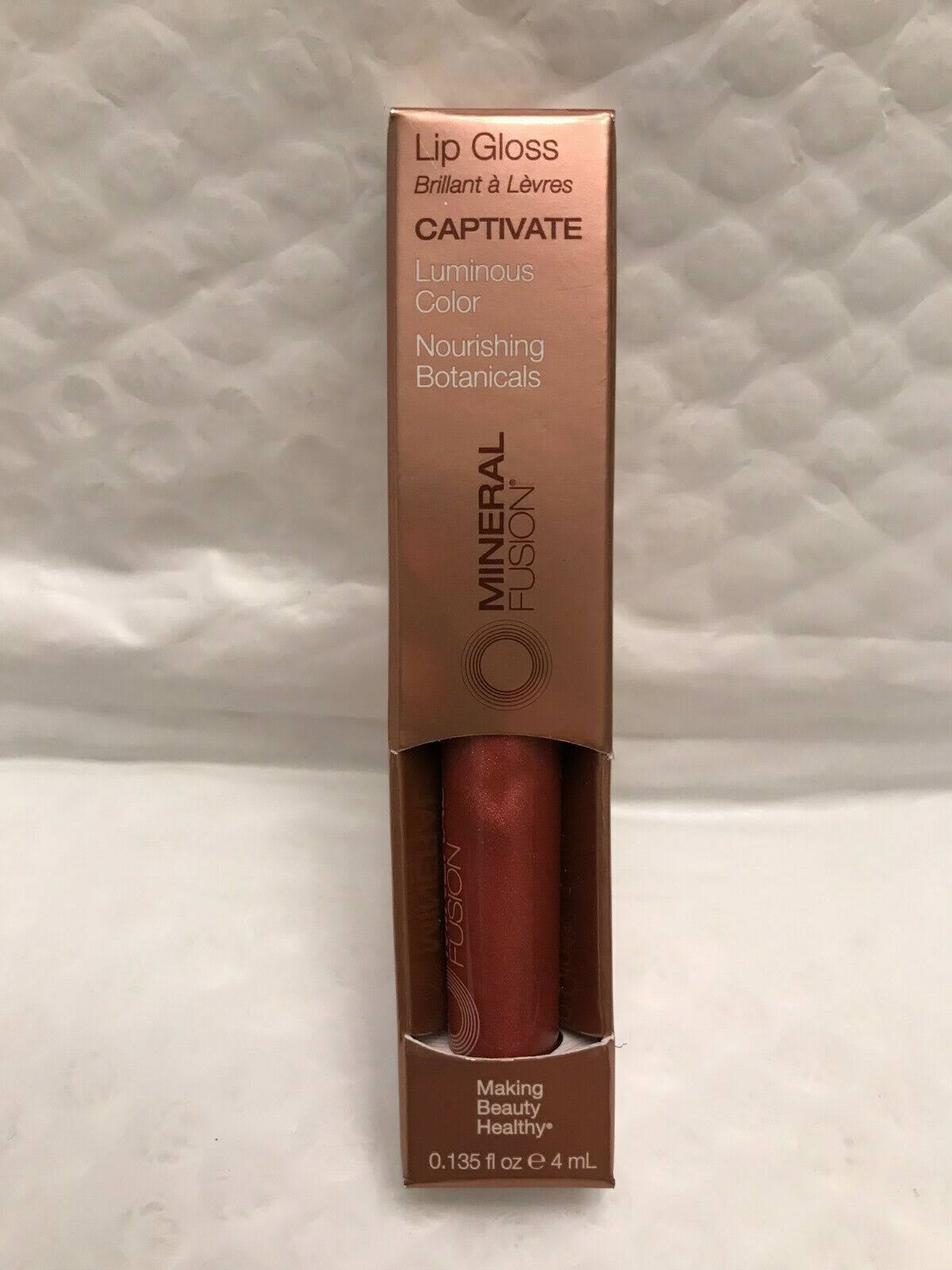 Captivate Lip Gloss D474