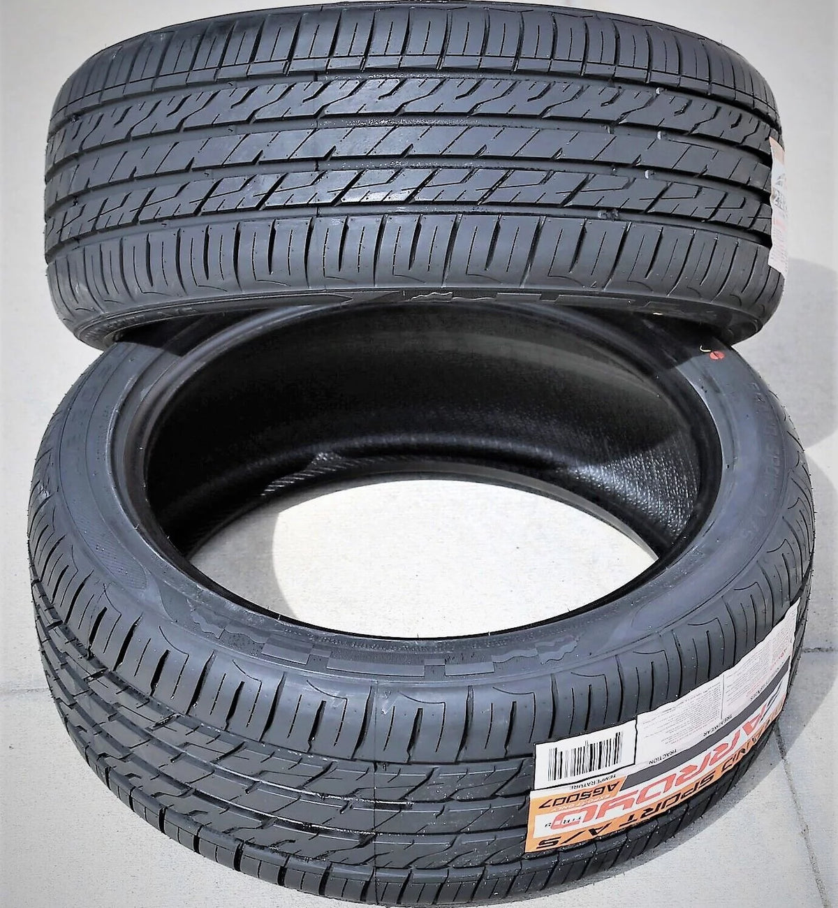 235/40R19 96 W All-Season E605