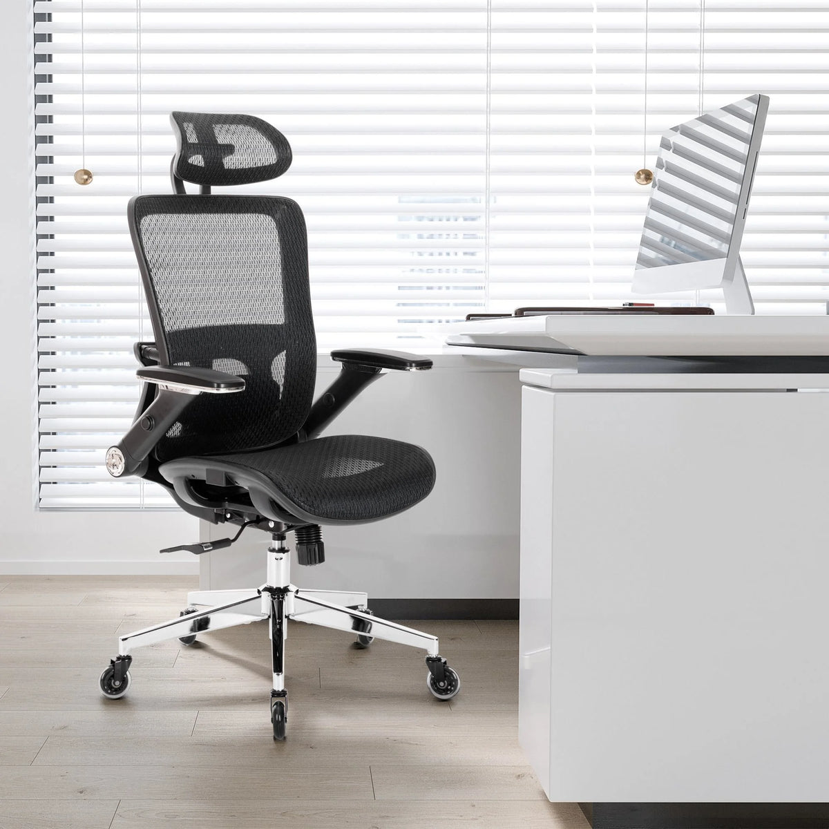 Adjustable High-Back Mesh Office Chair E173027