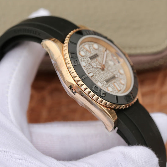 Golden Diamond Dial Rubber Strap 40mm R452