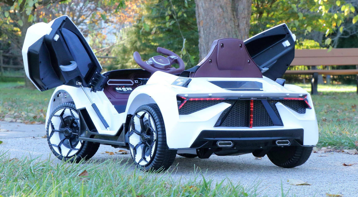 White 12V Kids Ride on Car with Remote P152