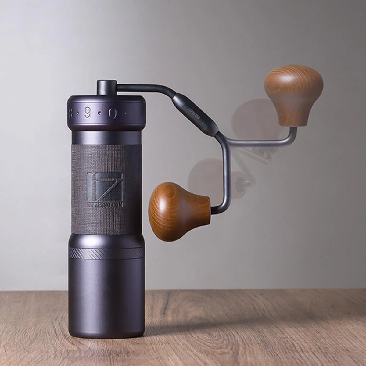 Manual Coffee Grinder Iron Gray Conical Burr F925