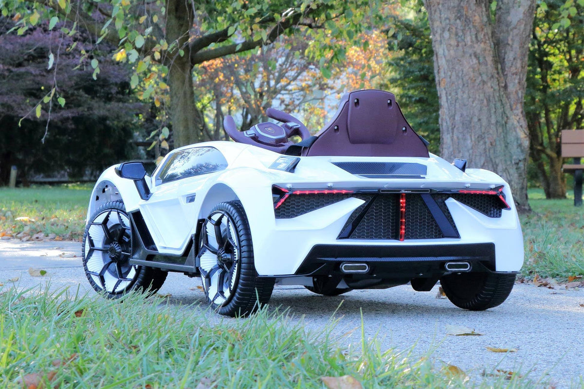 White 12V Kids Ride on Car with Remote P152