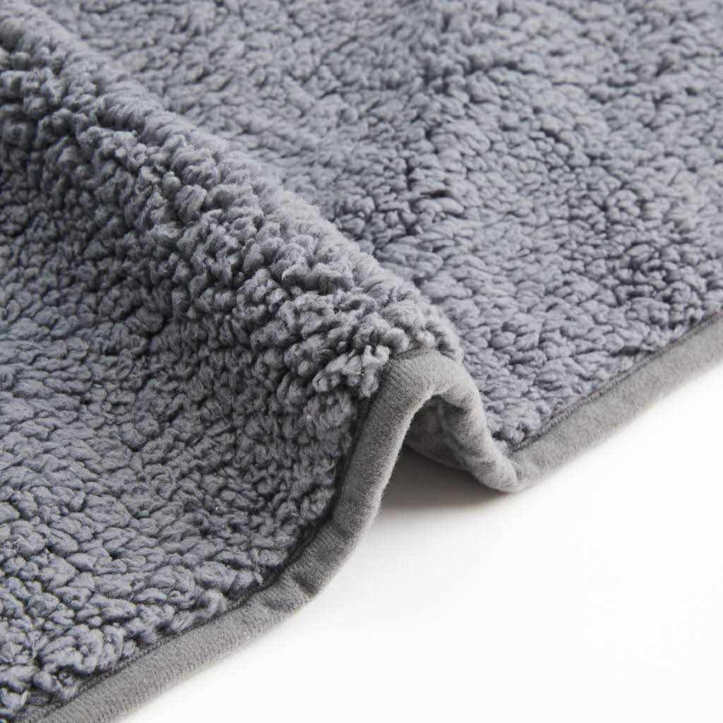 Grey Sherpa Waterproof Leakproof Dog Blanket I874761